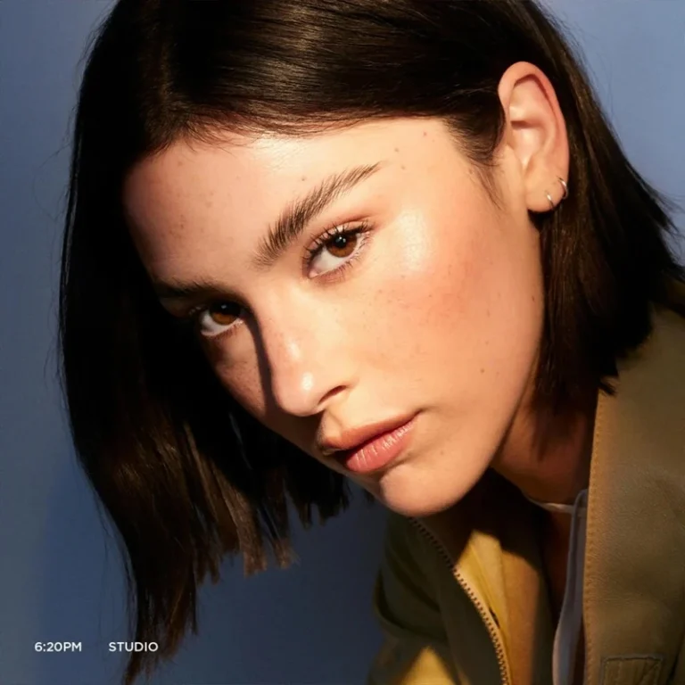 Gracie Abrams Is the Face of Hourglass Cosmetics’ Summer 2025 Campaign