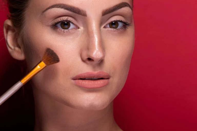 Contouring Techniques for Different Face Shapes: The Ultimate Guide