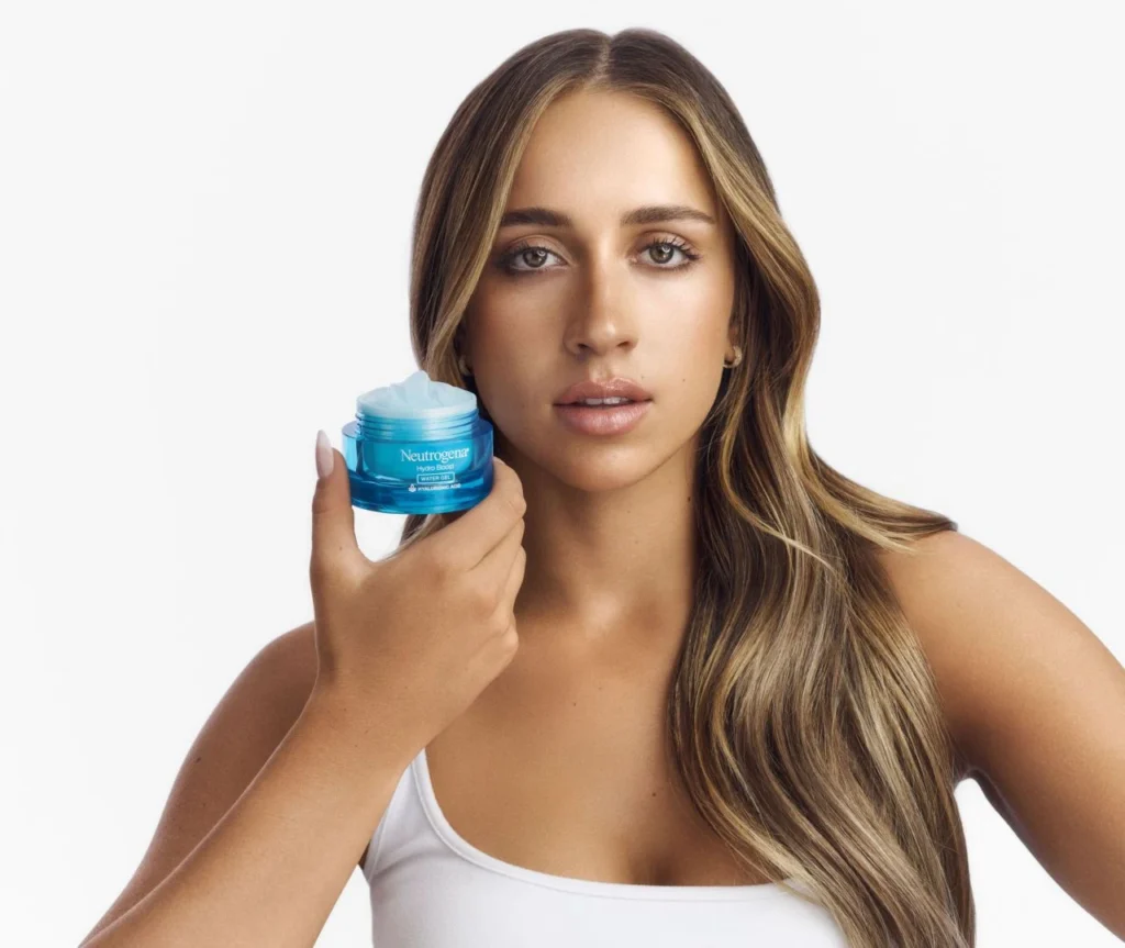 Tate McRae Stars in Neutrogena Hydro Boost 2025